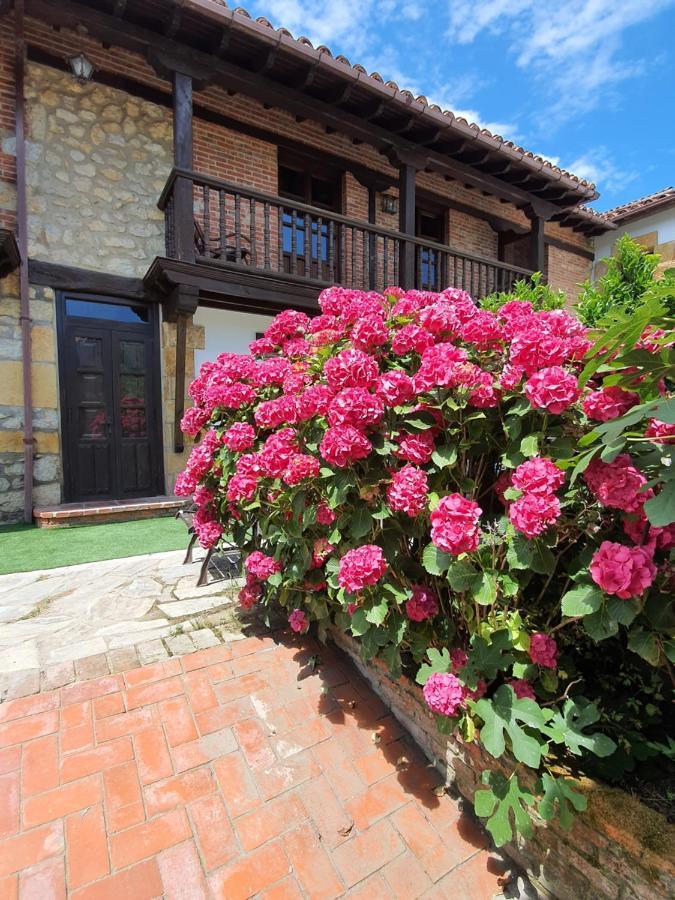 Apartamentos Camino Del Norte Кобресес Екстер'єр фото
