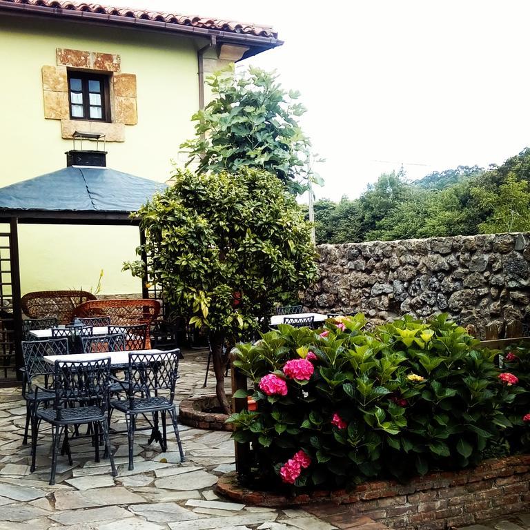 Apartamentos Camino Del Norte Кобресес Екстер'єр фото