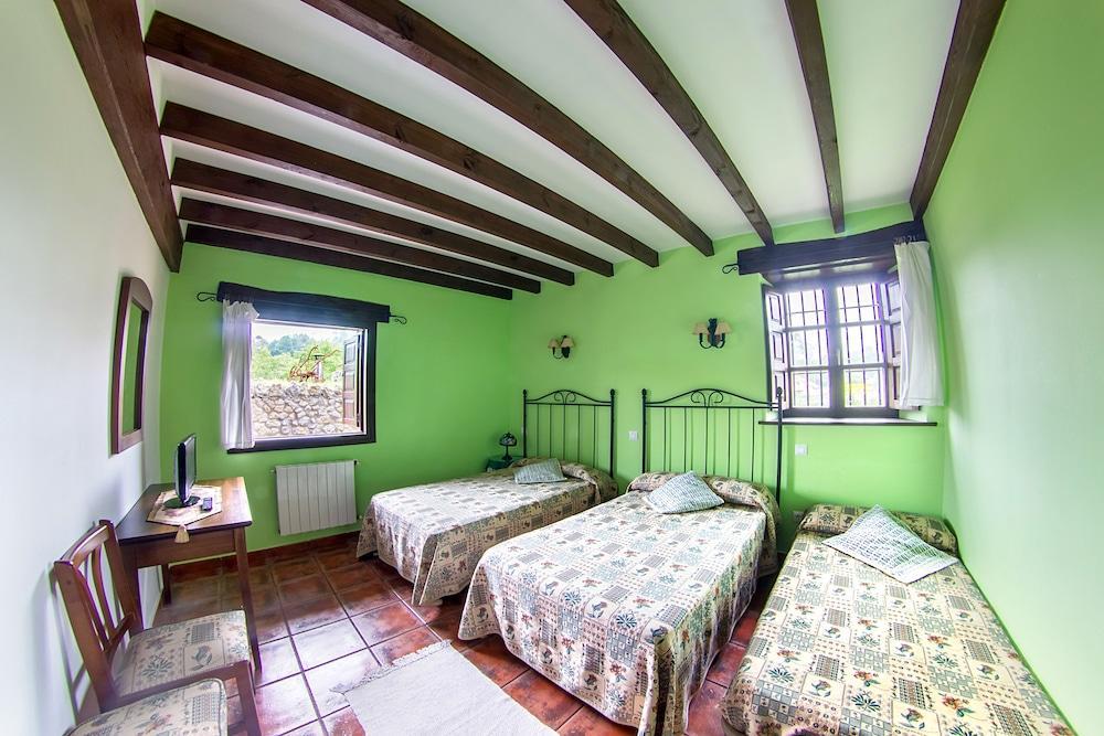 Apartamentos Camino Del Norte Кобресес Екстер'єр фото